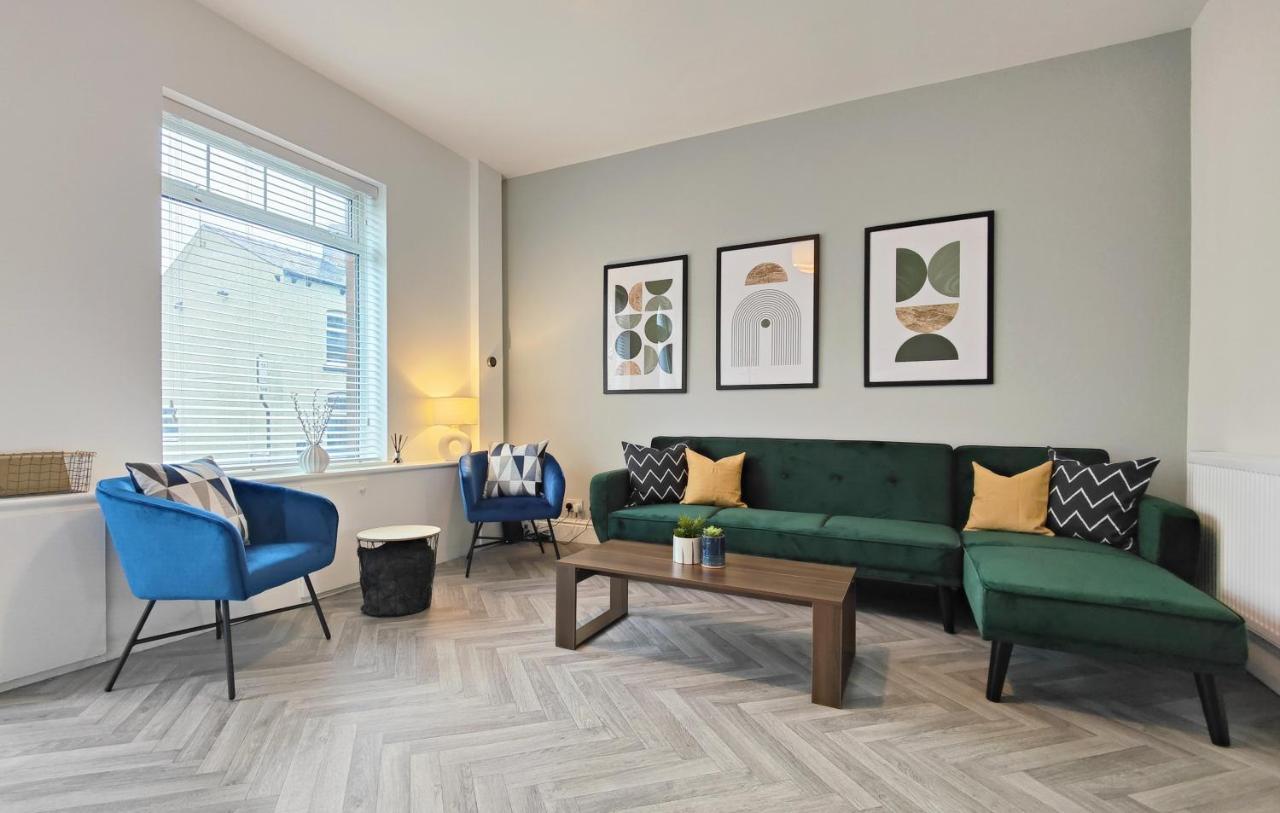 Villa Stott House - Bright Spacious Townhouse 15 Minutes To Central Manchester With Free Parking Exterior foto